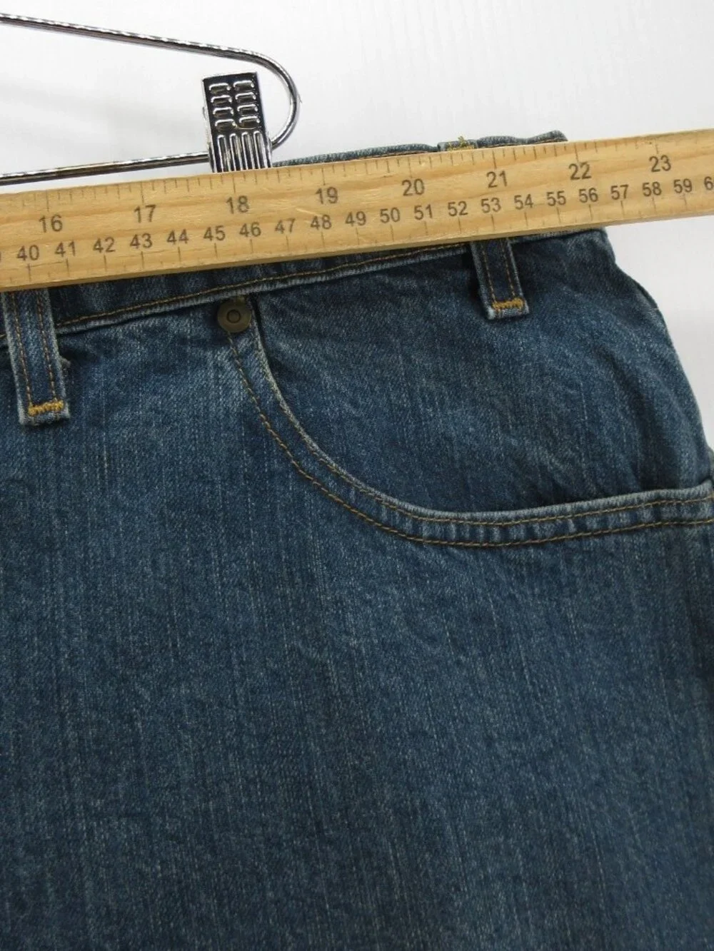 Bills Khakis Jeans 44X32 Straight Denim Classic Fit Vintage Wash NEW